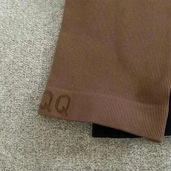 OQQ Tops -2 pack - Picture 5 of 5